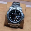 Rolex — esfera negra y bisel de 24 horas