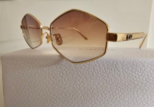 Dior — Gafas geométricas doradas con lentes marrón degradado