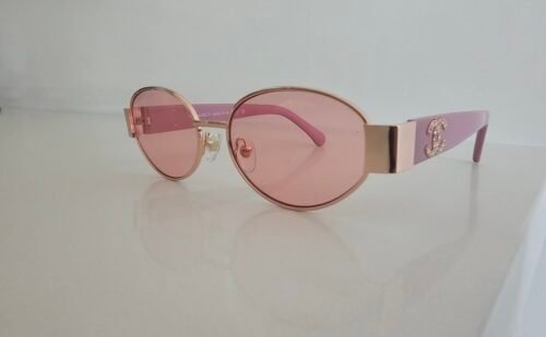 Chanel — Gafas ovaladas con lentes rosas