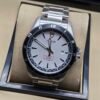 Tudor — esfera blanca y bisel negro