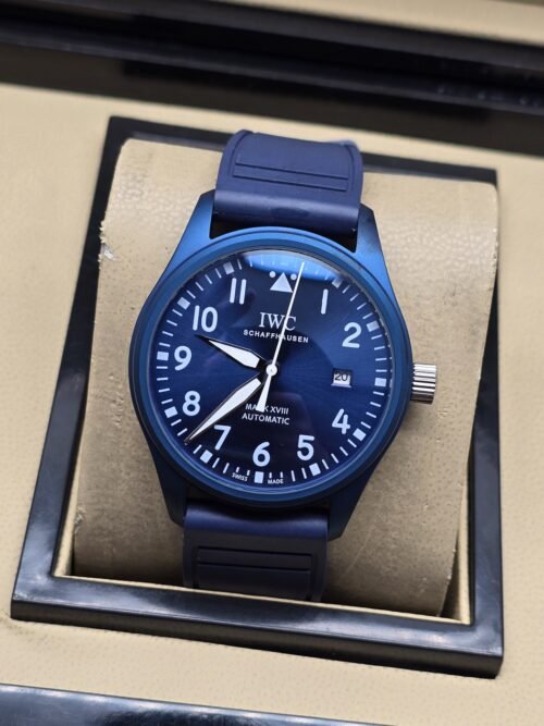 IWC — esfera azul y caja azul