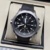 IWC — esfera negra deportiva y correa negra