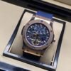 Hublot — esfera abierta azul y correa azul