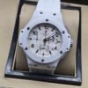 Hublot — esfera blanca y caja blanca