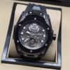 Hublot — esfera abierta negra y bisel con detalles claros