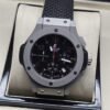 Hublot — esfera negra y bisel gris