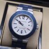 Bvlgari — esfera blanca y bisel azul