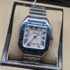 Cartier — esfera blanca cuadrada y bisel azul