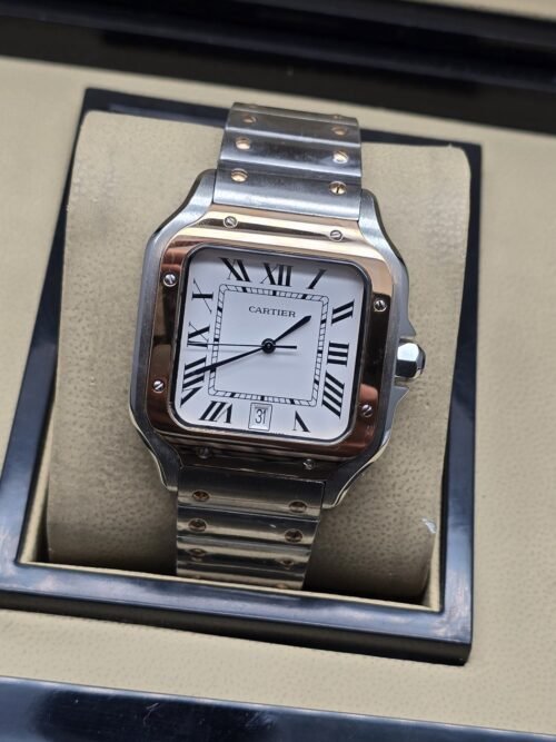 Cartier — esfera blanca cuadrada y bisel en tono rosado