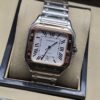 Cartier — esfera blanca cuadrada y bisel en tono rosado