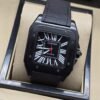 Cartier — esfera negra cuadrada y correa negra texturizada