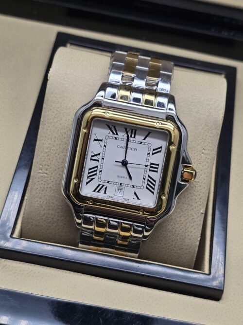 Cartier — esfera blanca cuadrada y brazalete bicolor