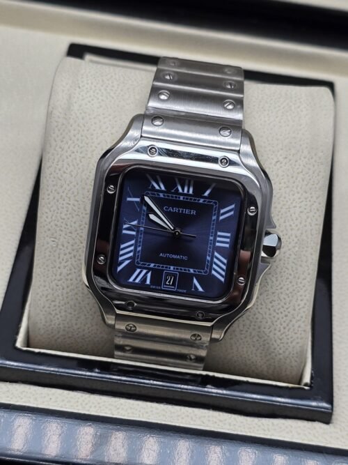 Cartier — esfera azul cuadrada y caja plateada