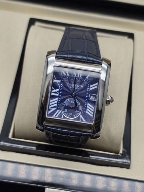 Cartier — esfera azul rectangular con subesfera