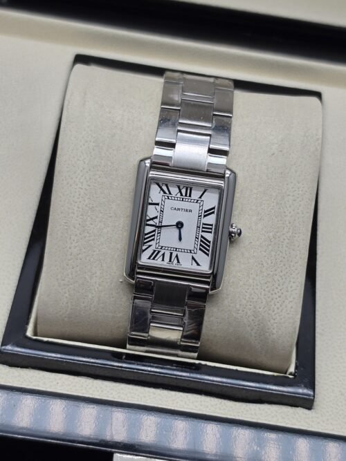 Cartier dama — esfera blanca rectangular de números romanos