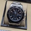 Breitling — esfera negra con detalles azules