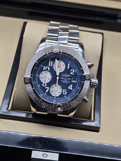 Breitling — esfera azul con subesferas claras y bisel plateado
