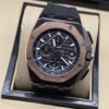 Audemars Piguet — esfera negra con subesferas y bisel rosado