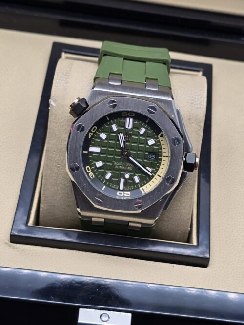 Audemars Piguet — esfera verde y correa verde