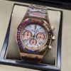 Audemars Piguet — esfera clara con subesferas rosadas y bisel multicolor