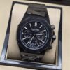 Audemars Piguet — esfera negra con subesferas y brazalete oscuro