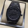 Audemars Piguet — esfera negra con textura y caja oscura