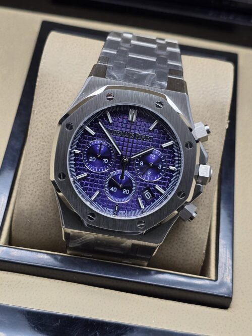 Audemars Piguet — esfera violeta con subesferas y brazalete plateado