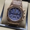 Audemars Piguet — esfera azul con subesferas y caja rosada