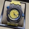 Audemars Piguet — esfera amarilla y correa amarilla