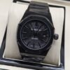 Audemars Piguet — esfera negra de textura radial y brazalete negro