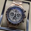 TAG Heuer — esfera abierta clara y brazalete rosado