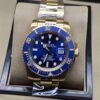 Rolex — esfera y bisel azules con brazalete bicolor