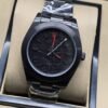 Rolex — esfera negra texturizada con aguja roja y caja negra