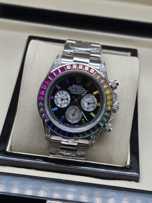 Rolex — esfera negra con subesferas y bisel multicolor