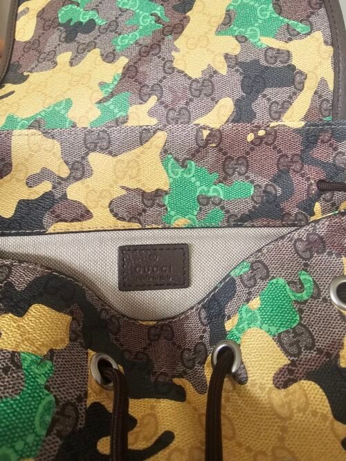 Gucci — Morral camuflado verde y amarillo