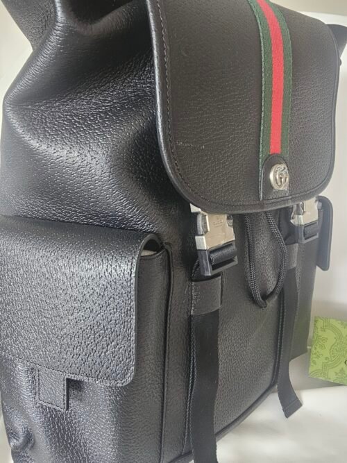 Gucci — Morral negro con franja verde y roja