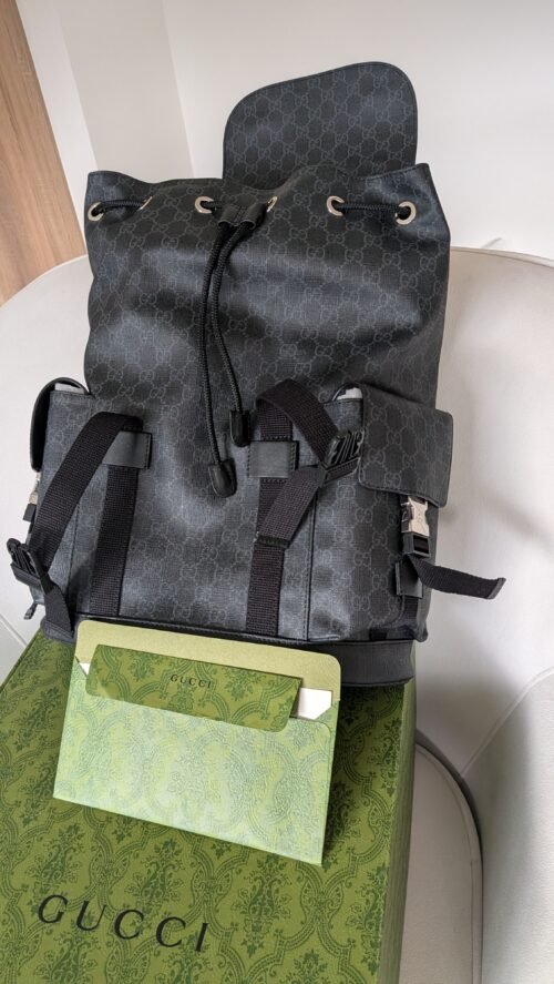 Gucci — Morral monograma gris