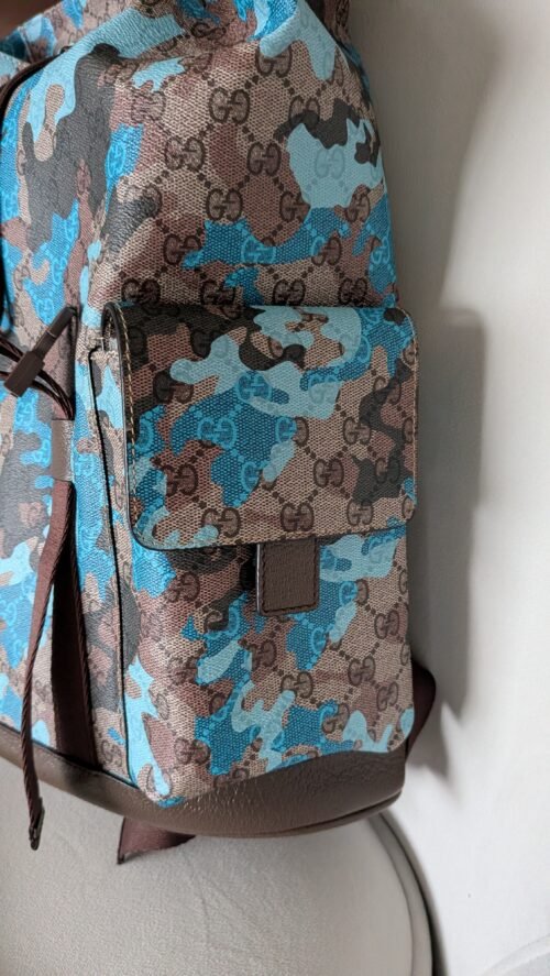 Gucci — Morral camuflado azul