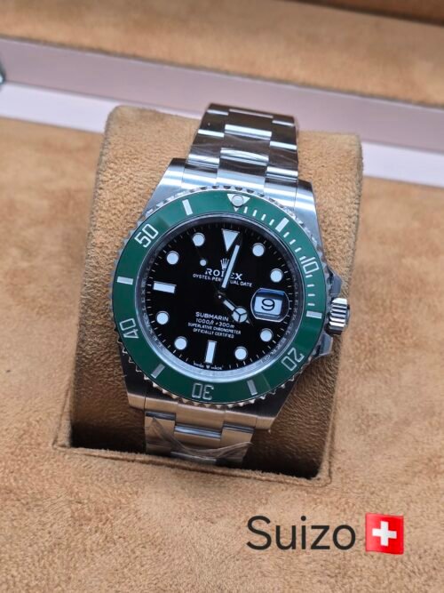 Rolex — bisel verde y esfera negra