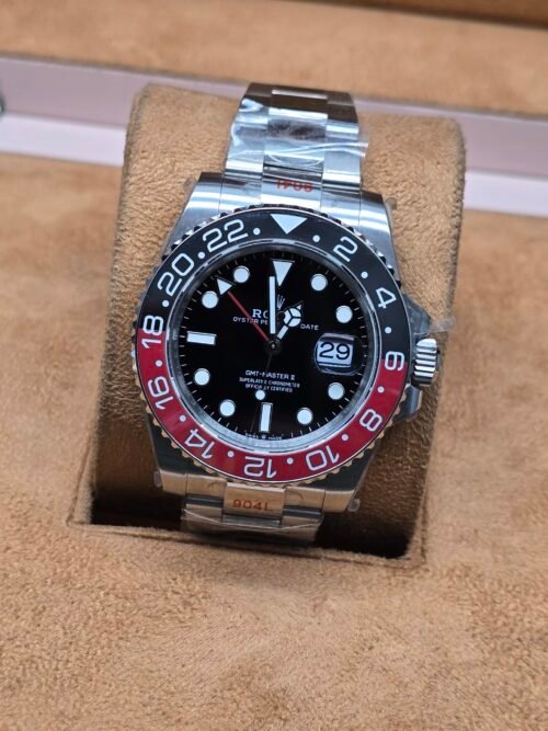 Rolex — bisel negro y rojo