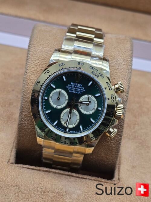 Rolex — esfera verde y brazalete dorado