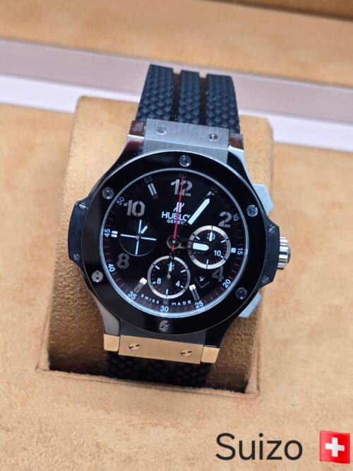 Hublot — esfera negra · bisel negro y caja plateada
