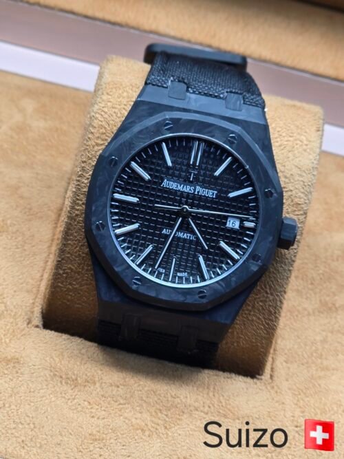 Audemars Piguet — esfera negra y caja negra
