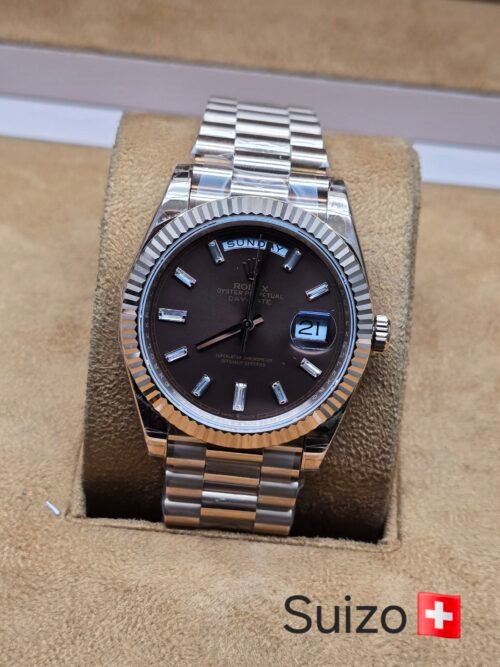 Rolex — esfera marrón y brazalete tono rosado