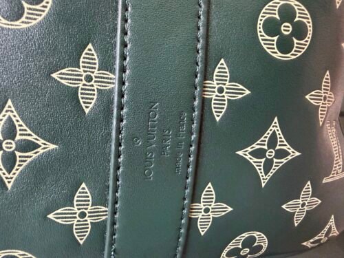 Louis Vuitton — Bolso de viaje monograma verde