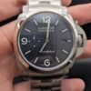 Panerai — esfera azul con segundero pequeño y brazalete de acero