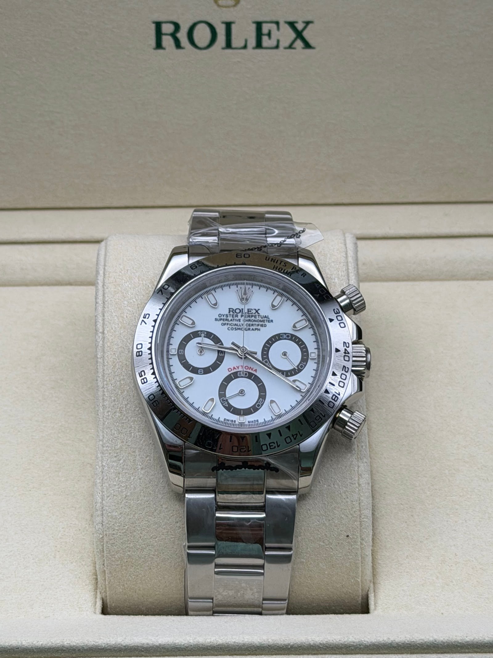 Rolex — cronógrafo con esfera azul hielo, bisel de acero y brazalete de acero