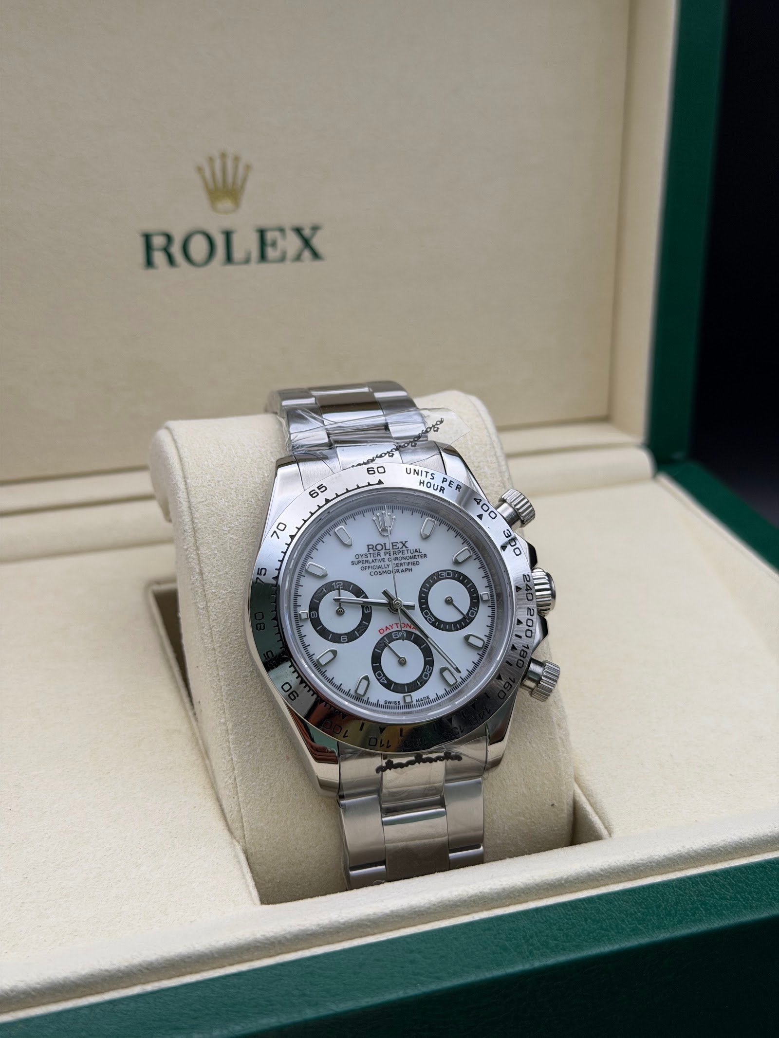 Rolex — cronógrafo con esfera azul hielo, bisel de acero y brazalete de acero