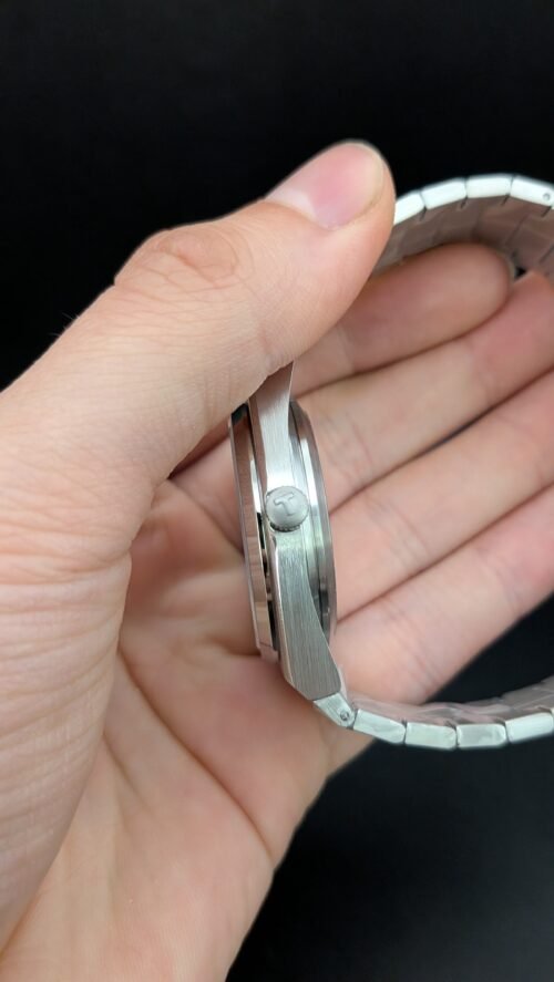 Tissot — esfera blanca y brazalete de acero
