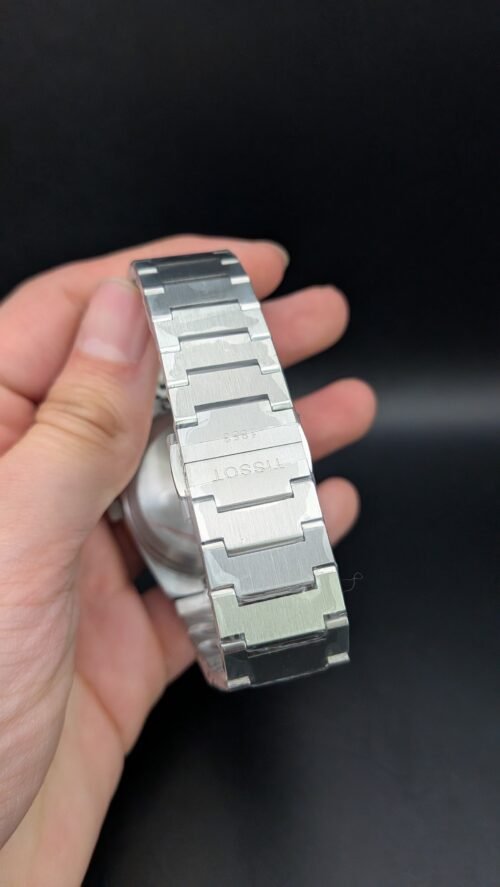 Tissot — esfera azul y brazalete de acero